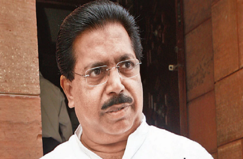 f.png दिल्ली कांग्रेस प्रभारी पीसी चाको ने जताई पद छोड़ने की इच्छा, कहा- मुक्त करें सोनिया गांधी