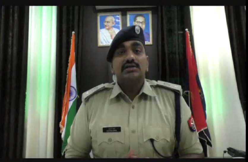 Illegal recovery अवैध वसूली के आरोप में हेड कांस्टेबल और एक होमगार्ड सस्पेंड