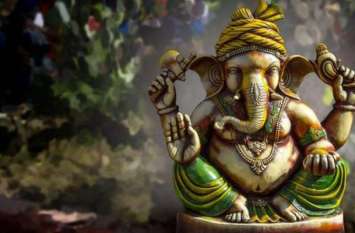 Ganesh Chaturthi 2019 : follow these upay according to your zodiac गणेश चतुर्थी 2019 : राशिनुसार करें गजानन की पूजा, मिलेगा दोगुना लाभ