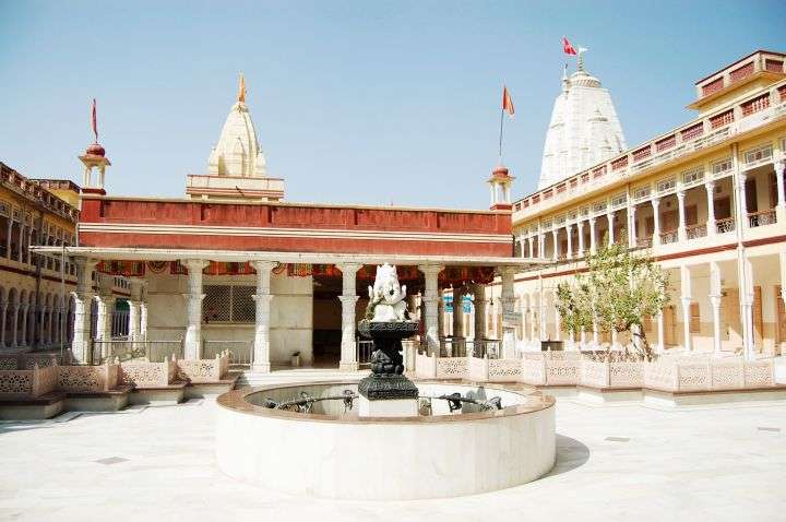 rani sati dadi mandir 