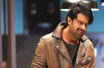 Prabhas ex girlfriend is Bollywood Actress Raveena tandon कोई साउथ एक्ट्रेस नहीं बल्कि बॉलीवुड की यह मशहूर अभिनेत्री है प्रभास की एक्स गर्लफ्रेंड, नाम जान चकरा जाएगा सिर!