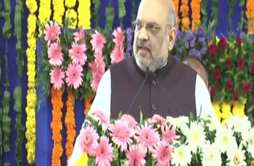 2_1.png पाकिस्तान के बहाने अमित शाह ने राहुल गांधी पर साधा निशाना, बोले- शर्म करें कांग्रेसी