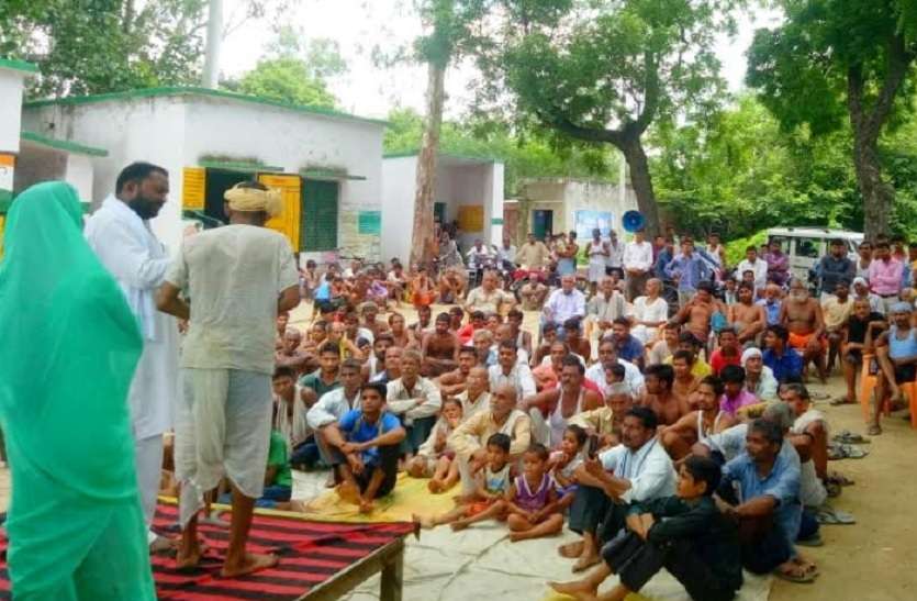 गन्ने को बीमारी से बचाने के लिए किसानों को किया जागरूक, दिए गए कई सुझाव गन्ने को बीमारी से बचाने के लिए किसानों को किया जागरूक, दिए गए कई सुझाव
