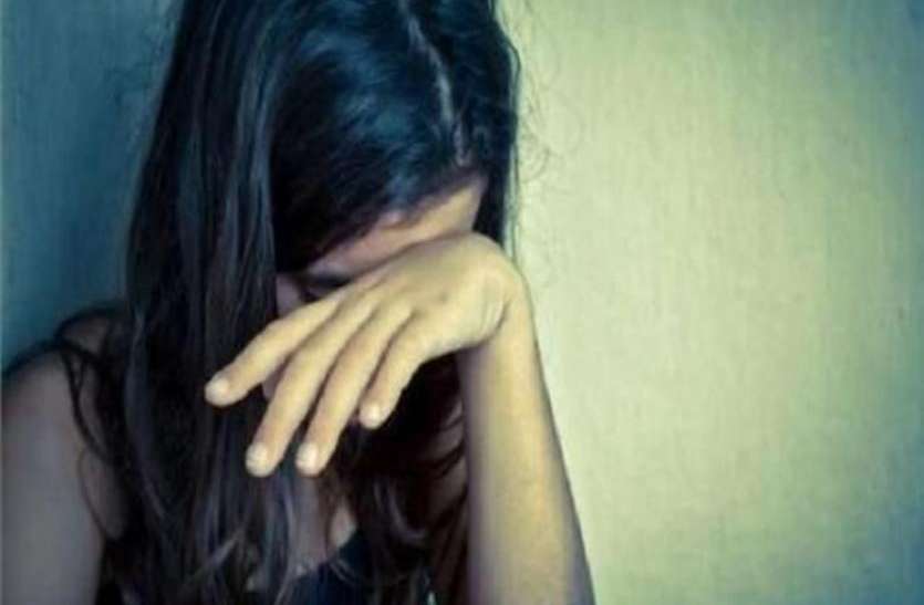 bagpat_1.jpg स्कूल जाते समय बस अड्डे के पास से 9वीं की छात्रा का हुआ अपहरण, पांच दिन बाद भी नहीं लगा कोई सुराग