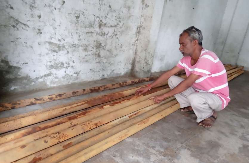 Missing material returned from Gram Panchayat TalwaraBujurg ग्राम पंचायत तलवाड़ाबुजुर्ग से गायब हुई सामग्री वापस आई