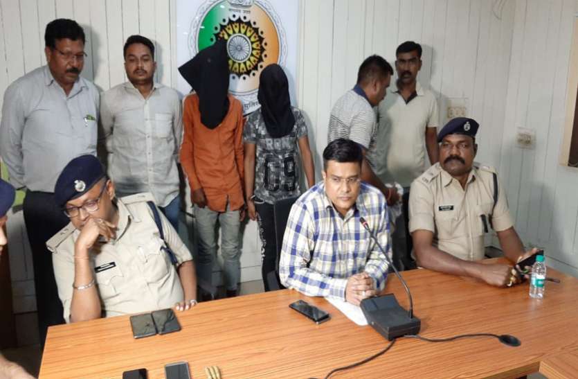 यूपी से बकरीद में भाई की जगह ड्राइवरी करने आया रायपुर और लूट लिए दो पेट्रोल पंप, समोसा खाते पुलिस ने पकड़ा यूपी से बकरीद में भाई की जगह ड्राइवरी करने आया रायपुर और लूट लिए दो पेट्रोल पंप, समोसा खाते पुलिस ने पकड़ा