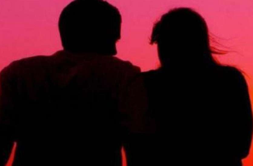 premi_joda_mbd.jpg यूपी: प्रेमी जोड़े ने चुपचाप कर ली शादी, फिर पहुंचे पुलिस के पास लगाई ये गुहार