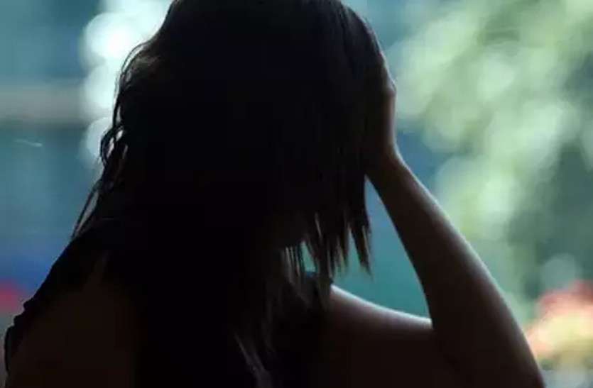 rape शर्मनाक! छात्रा का दो बार अपहरण कर किया बलात्कार, आरोपी शिक्षक गिरफ्तार