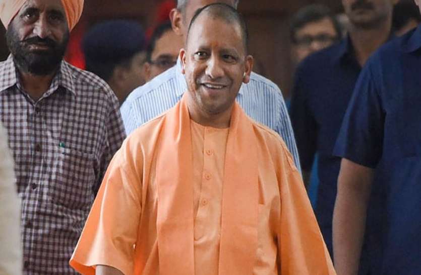 मुख्यमंत्री ने अपने खास अफसरों की दी प्रदेश की बड़ी जिम्मेदारी, इन लोगों को मिला यूपी में विशेष पद, देंखें पूरी लिस्ट मुख्यमंत्री ने अपने खास अफसरों को दी प्रदेश की बड़ी जिम्मेदारी, इन लोगों को मिला यूपी में विशेष पद, देंखें पूरी लिस्ट