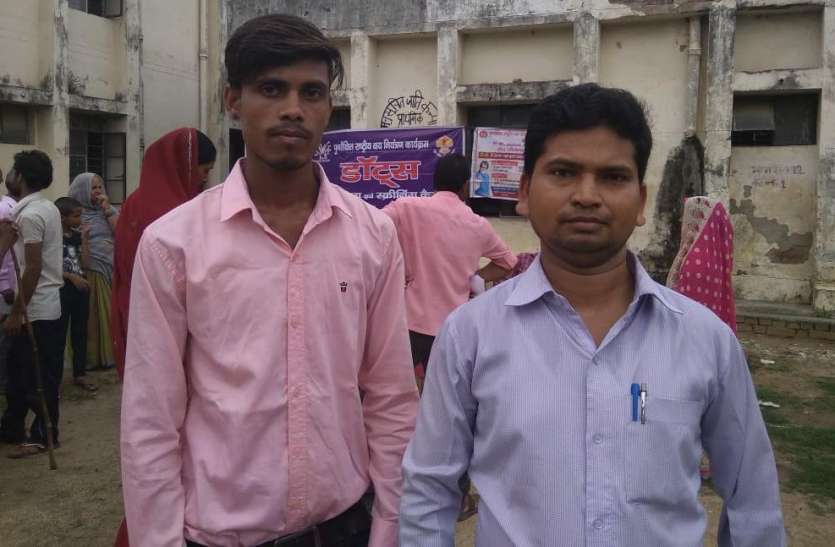 खुद इस गंभीर बीमारी से उबरे तो लोगों को करने लगेेे जागरूक खुद इस गंभीर बीमारी से उबरे तो घर घर पहुंचा रहे जागरूकता की लौ