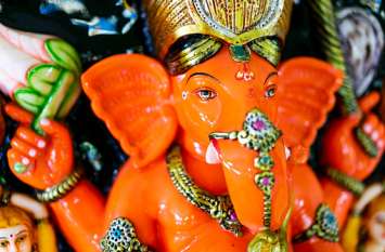 Asia's biggest ganpati pratima munthi vinayak ganpati in coimbatore एशिया की सबसे वजनी 14 हजार किलो की गणेश प्रतिमा, देखें video