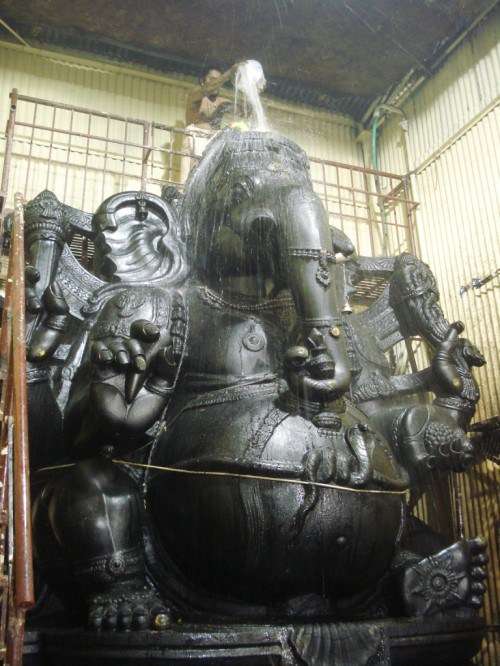 mundhi ganesh pratima