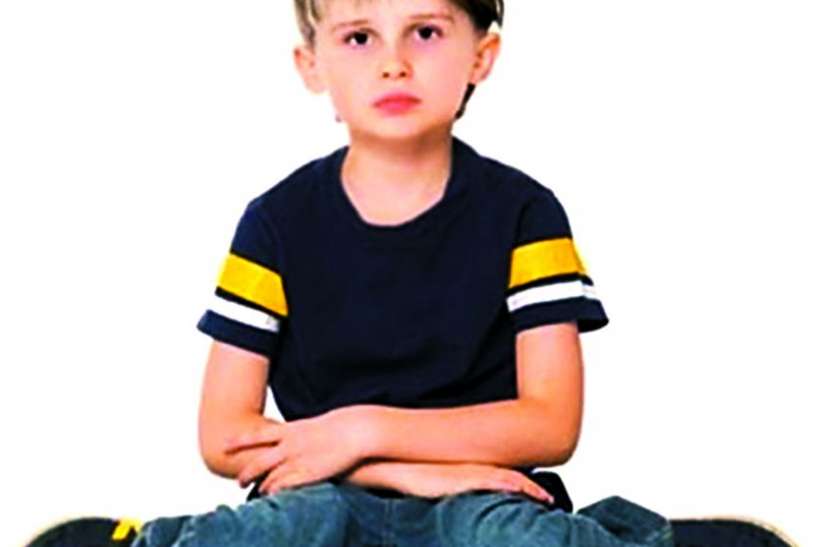 W Pose Health Tips : आपका बच्चा तो नहीं बैठता W Pose में, हो सकती भारी परेशानी