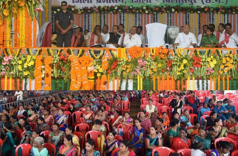 मुख्यमंत्री भूपेश बघेल ने युवाओं, महिलाओं और बच्चों के लिए की ये बड़ी घोषणाएं मुख्यमंत्री भूपेश बघेल ने युवाओं, महिलाओं और बच्चों के लिए की ये बड़ी घोषणाएं