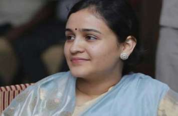 Aparna Yadav may be candidate of Lucknow cantt vidhan sabha उपचुनाव लड़ेंगी अपर्णा यादव, बीजेपी ही नहीं इन पार्टियों से भी टिकट मिलने की चर्चा
