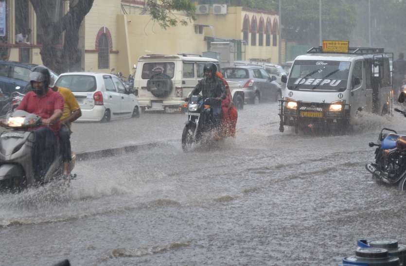 heavy rain in ajmer Rain record : देश की बारिश का रिकॉर्ड छूने के करीब है अजमेर