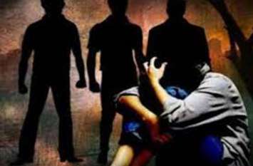 Gang rape: 4 man gang rape with lonely girl युवकों को पता था कि किराए के मकान में अकेली रहती है युवती, फिर एक रात दरवाजा तोड़कर घुस गए चारों और...