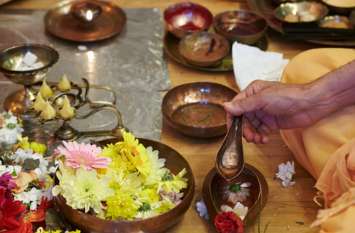 What are the rules of donating in dharma चाहिए पुण्य तो पहले जान लीजिए दान करने के क्या है नियम