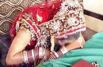 Bride departed by doing duty of democracy लोकतंत्र का फर्ज निभाकर विदा हुई दुल्हन