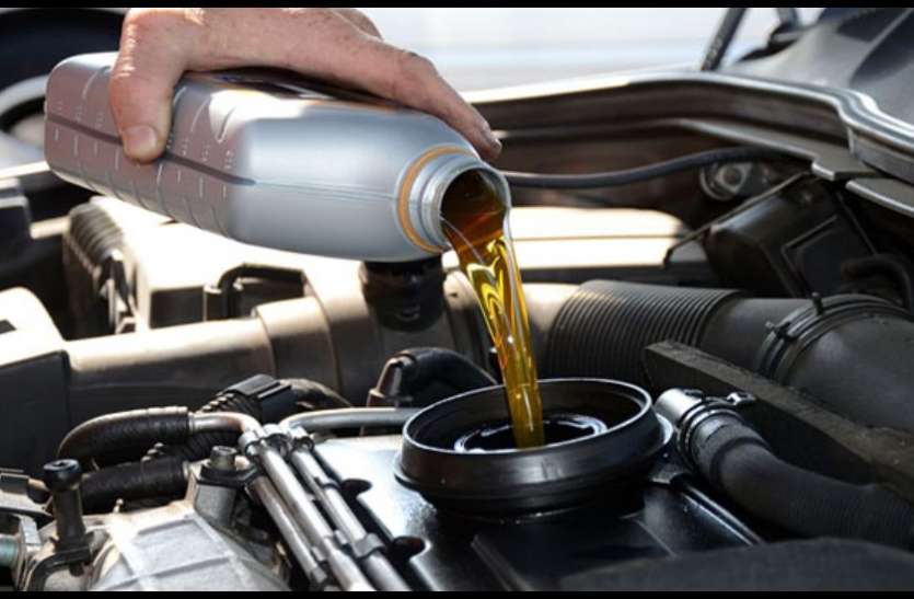 car_oil.jpg कार चलाने वालों को ऑयल वाली ये गलतियां पड़ती है महंगी, इंजन तक हो जाता है खराब