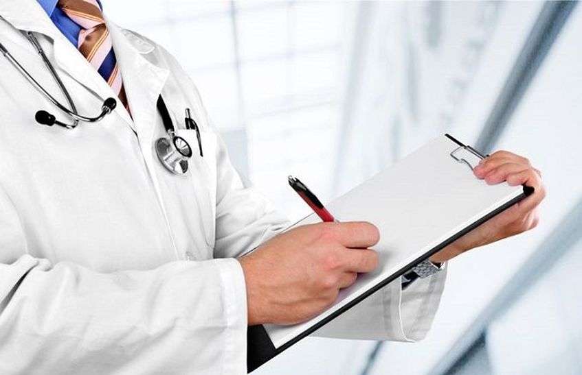अब निजी प्रैक्टिस करने वाले सरकारी चिकित्सक बच नहीं सकते