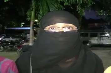 Young man get Teen talaq his wife for dowry after 14 year of marriage शादी के 14 साल बाद दहेज को लेकर पत्नी को दिया तीन तलाक, देता था यह धमकी