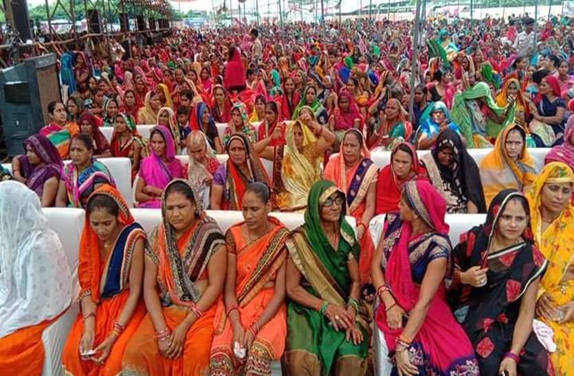 cm kamalnath in bhind for inauguration of development project