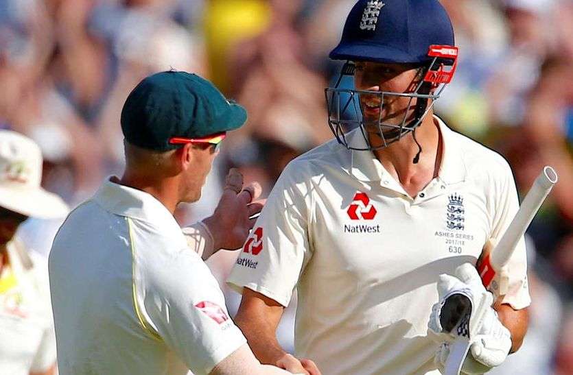 alastair cook David warner एलिस्टर कुक ने खोला राज- नशे की हालत में वॉर्नर ने बताया था कि कैसे करते हैं वह बॉल टेम्परिंग