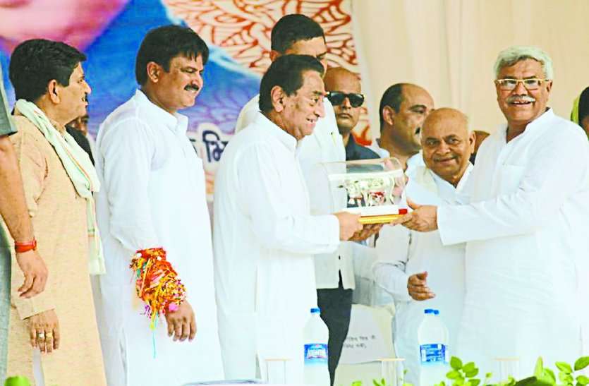 cm kamalnath in bhind for inauguration of development project