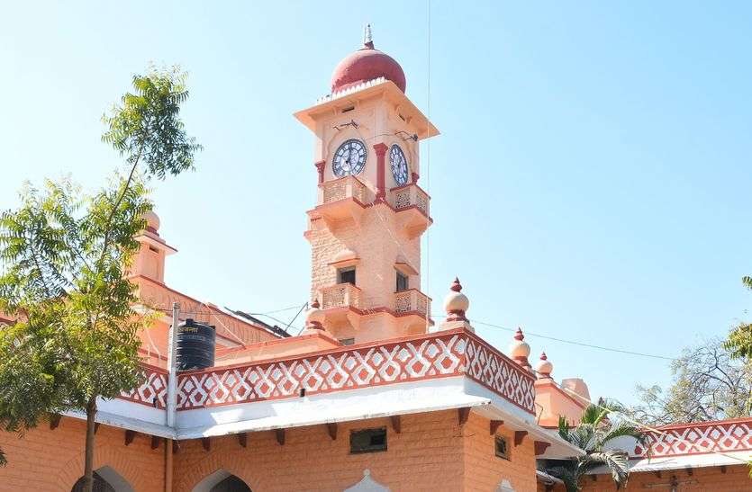 समान पर रार, कांग्रेस-भाजपा में हुई तकरार समान पर रार, कांग्रेस-भाजपा में हुई तकरार