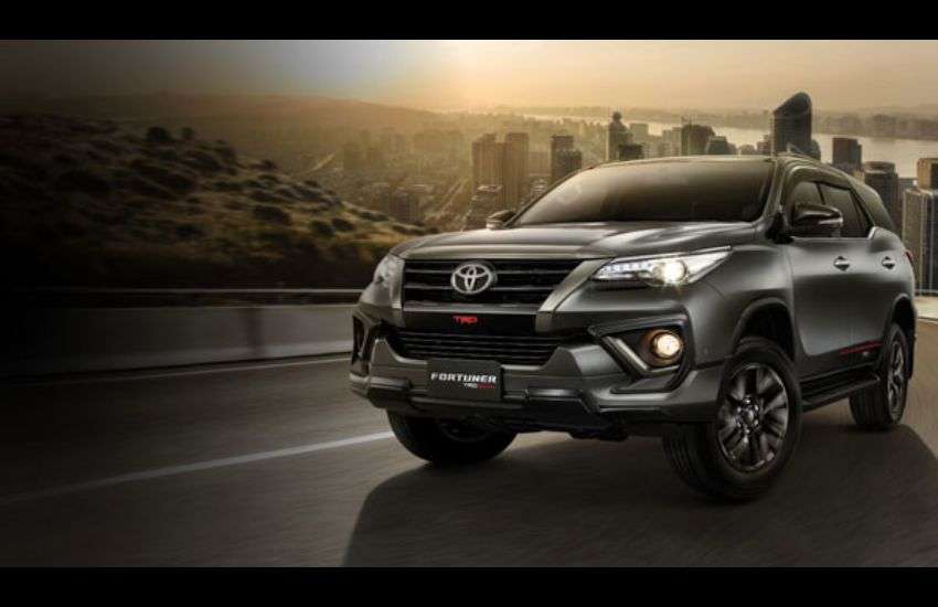 fortuner_trd_car.jpg