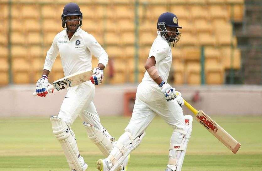 india a vs south africa a test इंडिया-ए ने दक्षिण अफ्रीका-ए पर कसा शिकंजा, गिल और गेंदबाजों ने पहुंचाया मजबूत स्थिति में