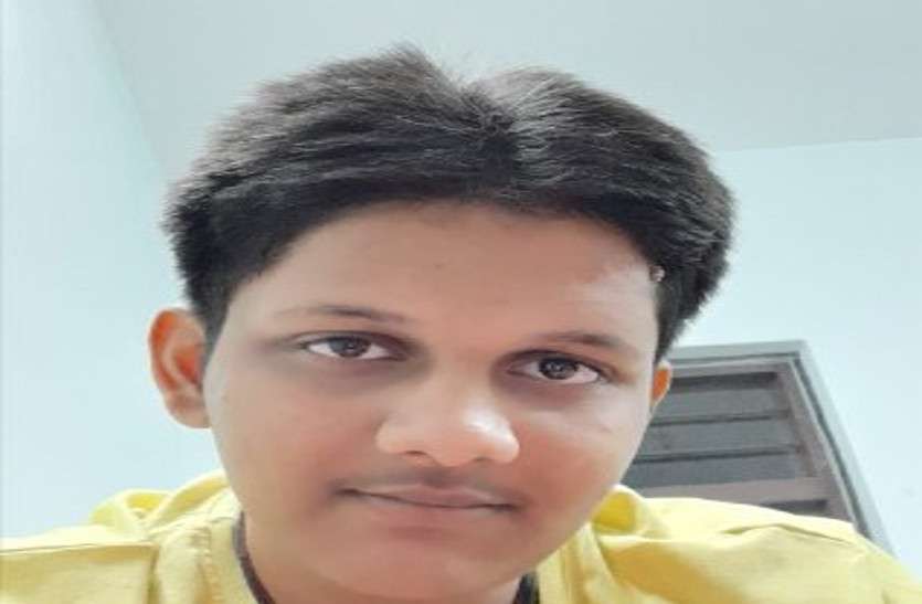 दोस्त के साथ देखी कार्टून फिल्म, कुछ देर बाद NIT के स्टूडेंट ने लगा ली फांसी, हॉस्टल के कमरे में लाश देख उड़े होश