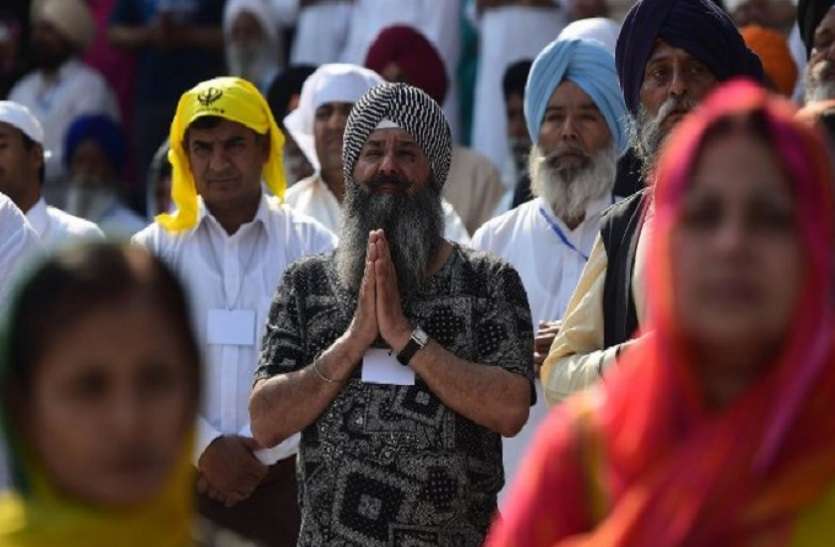 सिख शख्स को दिल्ली के रेस्तरां में प्रवेश से रोका सिख शख्स को दिल्ली के रेस्तरां में प्रवेश से रोका