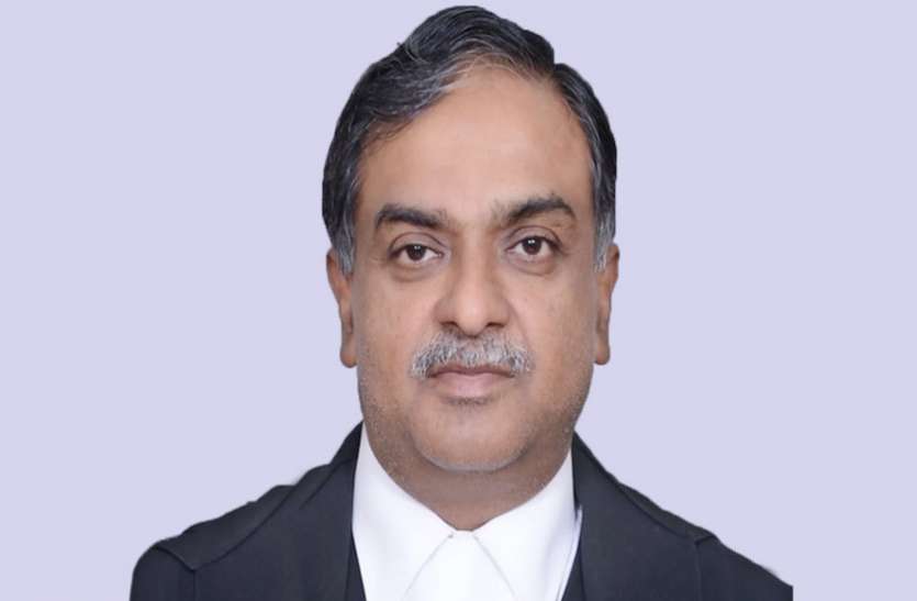 Gujarat high Court: मुख्य न्यायाधीश के रूप में आज शपथ लेंगे जस्टिस विक्रम नाथ Gujarat high Court: मुख्य न्यायाधीश के रूप में आज शपथ लेंगे जस्टिस विक्रम नाथ