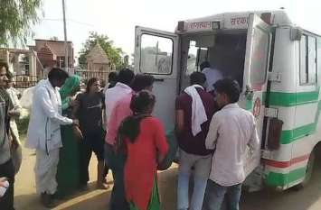 Accident into jugaad and car, girls injured जुगाड़ व कार में भिड़ंत, आधा दर्जन छात्राएं हुई घायल