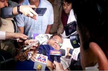 Amit Jogi shift to Ambedkar hospital from raipur central jail अमित जोगी की पत्नी ने कहा- अगर मेरे पति को कुछ भी हुआ तो प्रदेश सरकार होगी जिम्मेदार
