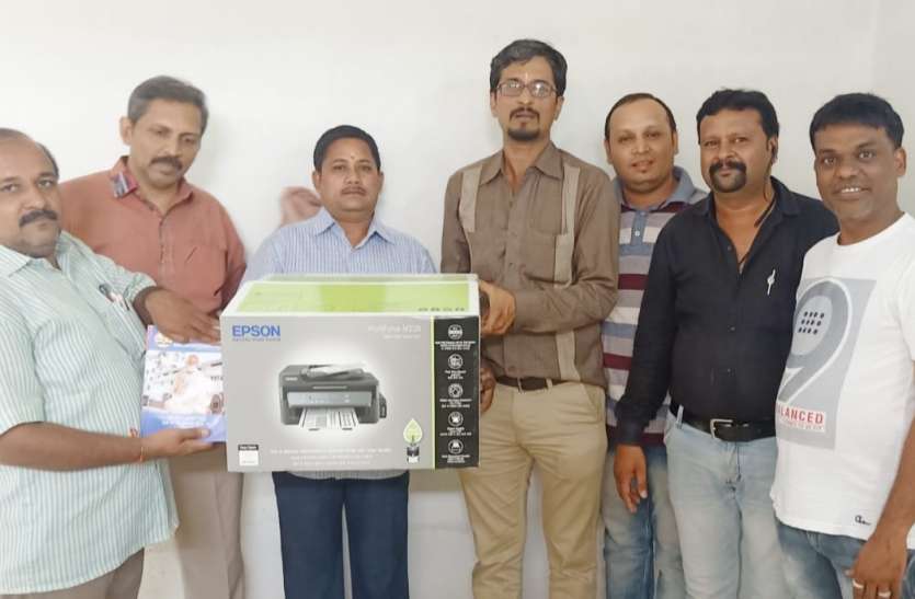 सेवा कार्य कर भगवंतों को किया नमन सेवा कार्य कर भगवंतों को किया नमन