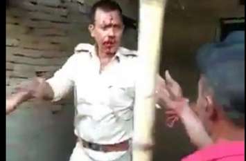 Bihar: muzaffarpur,beaten police officer, fairing,villagers, dead body Watch Video: भीड़ नें पुलिस को दौड़ा-दौड़ाकर पीटा, देखें कैसे बचाई जान...