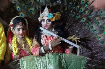 Overnight book of hymns रातभर बही भजनों की बयार