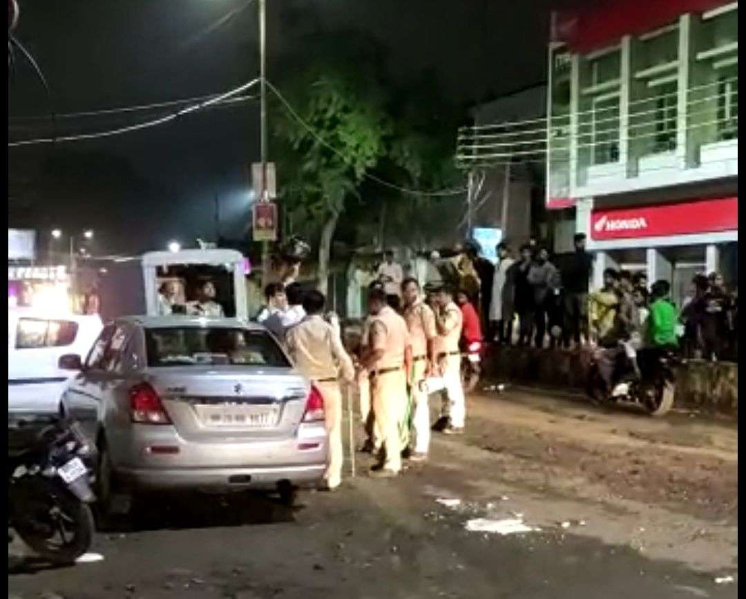 police vivad