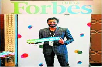 Udaipur's Nitin Babel Gets Young Alumini Acheiver Award, Forbes फाेेेेेर्ब्स ने उदयपुर के नितिन को दिया थर्टी अंडर थर्टी सम्मान, आईआईटी खडग़पुर ने भी किया सम्मानित