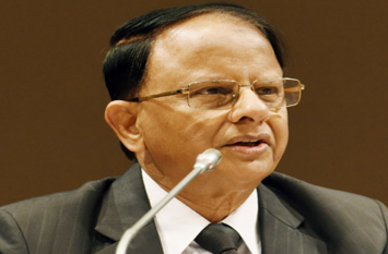 PK Mishra: Pramod Kumar Mishra Took Charge Of PMO Principal Secretary पीके मिश्रा बने PM के प्रधान सचिव, गुजरात में MODI के कार्यकाल में निभाई थी अहम जिम्मेदारी