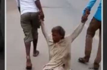 Bachcha chor afwah in chitrakoot भीड़ ने साधु को इतना पीटा कि हो गई मौत, बच्चा चोर की अफवाह फैली तो पुलिस ने किया इनकार