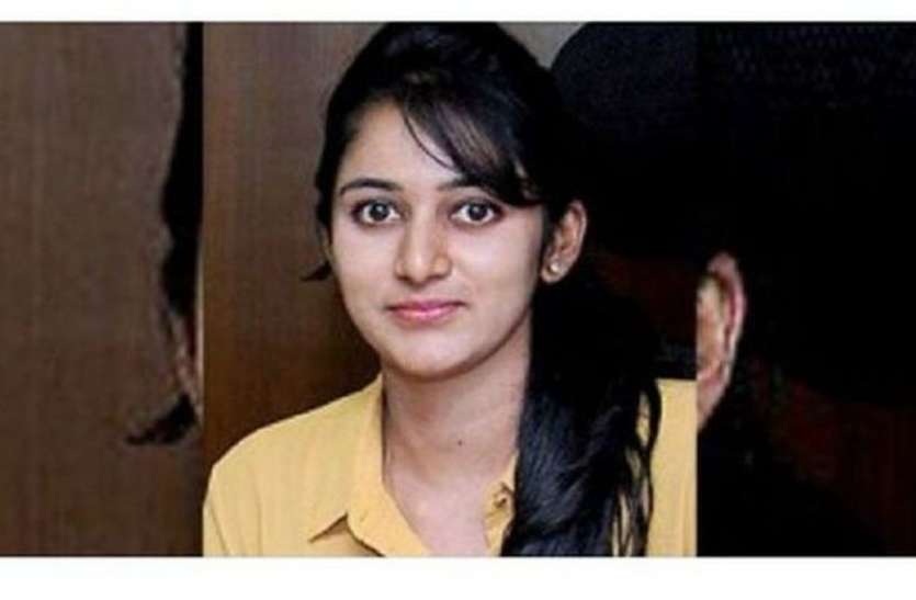 ईडी के सामने आज पेश होंगी डीके शिवकुमार की बेटी ऐश्वर्या ईडी के सामने आज पेश होंगी डीके शिवकुमार की बेटी ऐश्वर्या
