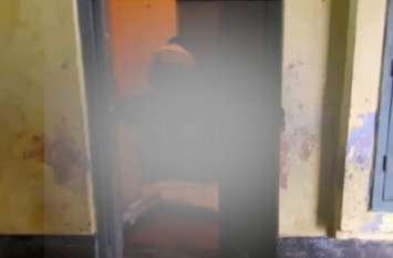 devar murdered by bhabi आधी रात को भाभी पहुंची देवर के पास, औऱ नींद में कर डाला ये काम, जिसने भी देखा रह गया हैरान