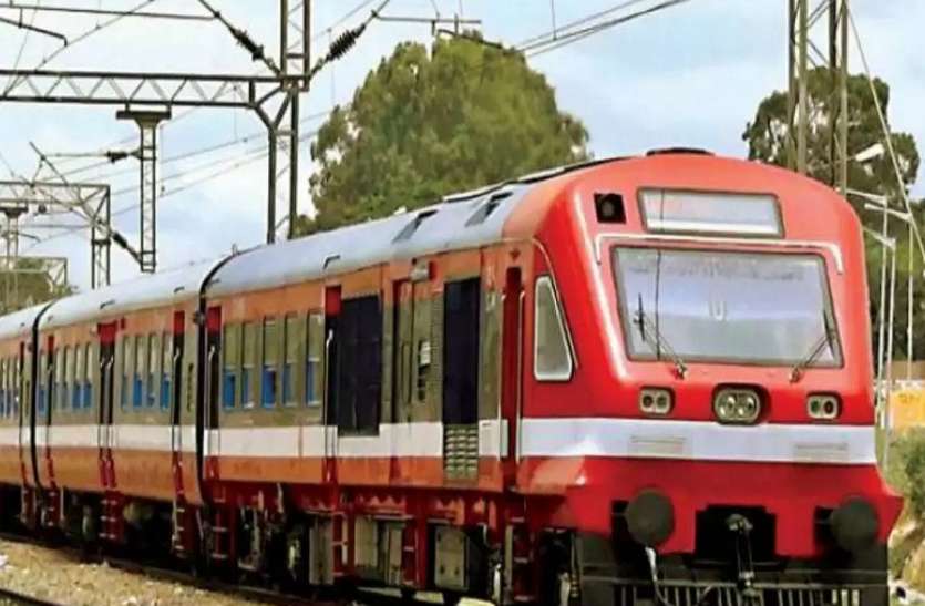 यात्री की लापरवाही ट्रेन चालक पर पड़ी भारी Indian Railway: यात्री की लापरवाही ट्रेन चालक पर पड़ी भारी