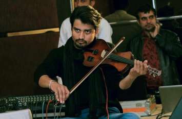 jodhpur talented violinist keshav panwar success story केशव ने रियाज में पिता से खूब खाई डांट, आज हैं जोधपुर के नामी वायलनिस्ट