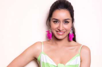 shraddha kapoor feeling blessed after saaho and Chhichhore success 'साहो' और 'छिछोरे' की सफलता से सातवें आसमान पर पहुंची श्रद्धा कपूर, इस तरह बयां की खुशी