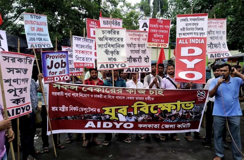 नवान्न अभियान को लेकर कड़ी सुरक्षा, चप्पे-चप्पे पर पुलिस की पैनी नजर नवान्न अभियान को लेकर कड़ी सुरक्षा, चप्पे-चप्पे पर पुलिस की पैनी नजर